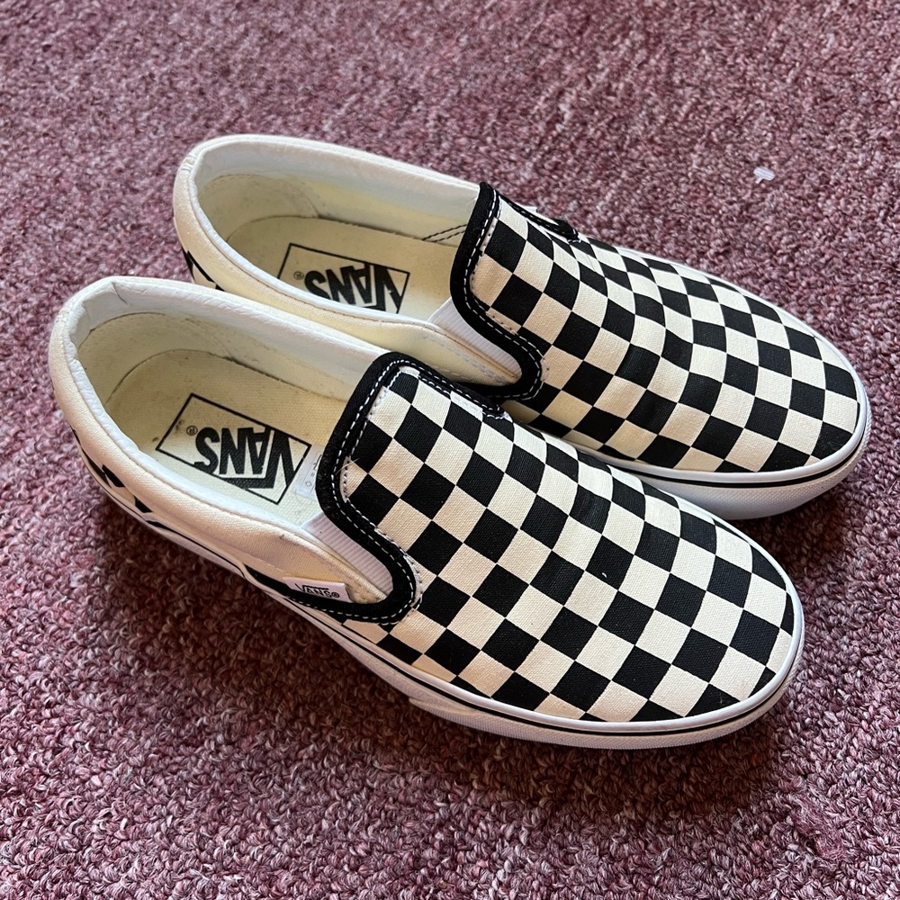 Vans Classic Slip-on platform sneakers in checkerboard